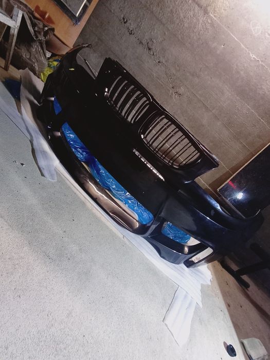 Sprzedam zderzak BMW M1