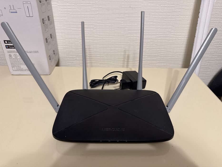 Роутер Wi-Fi Mercusys AC12 2,4 і 5 ггц