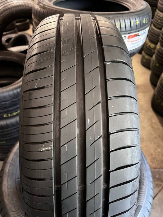 Шини Літні 185х65хR15 GOOD YEAR Efficient Grip Performance / 4шт / 90%