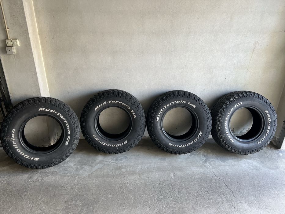 4 pneus bf goodrich 31x10.5x15