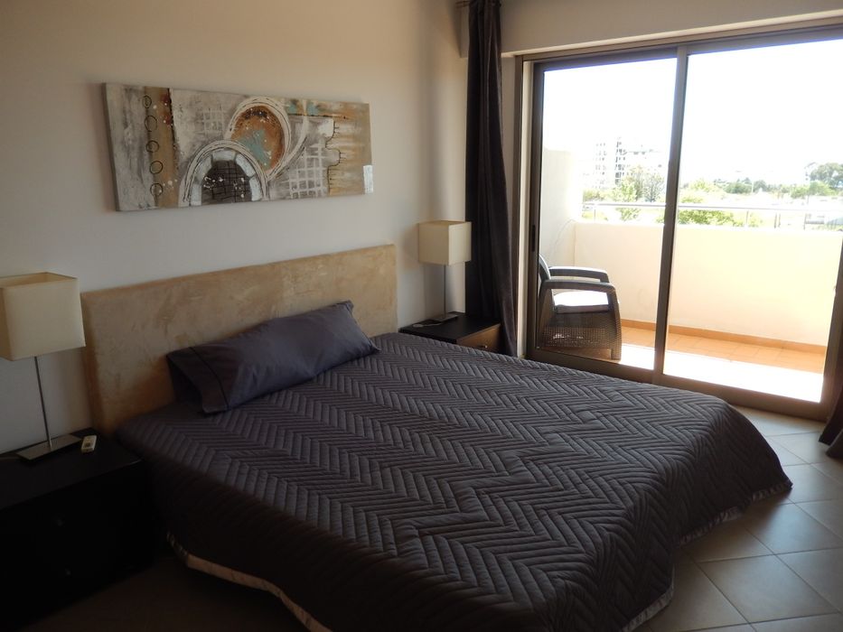 Alugo T1 em Praia da Rocha