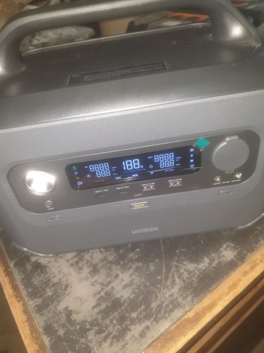 Зарядная станция Ugreen PowerRoam GS600 / 965 Вт / 680 Вт⋅ч / LiFePO4