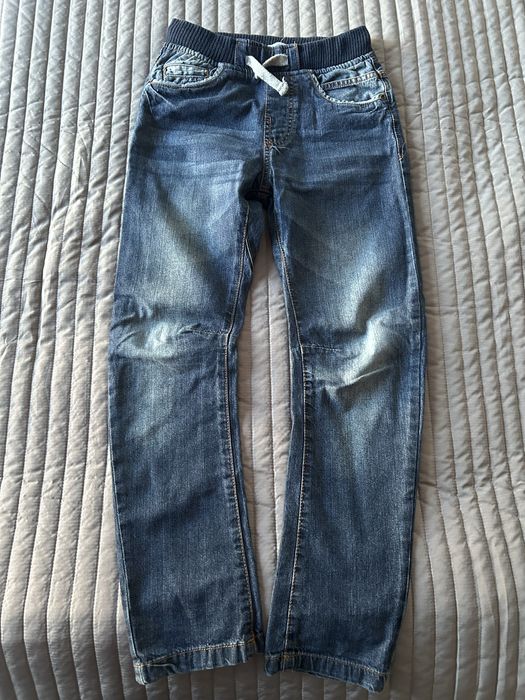 Spodnie jeansowe r.146