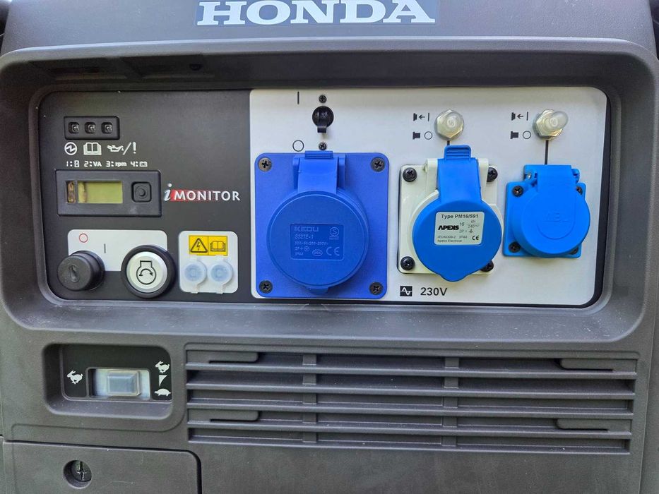 Agregat prądotwórczy - HONDA EU 70 IS - Moc max. 7 kW