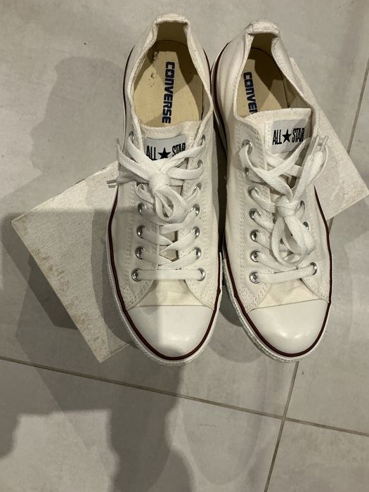 Converse nowe biale