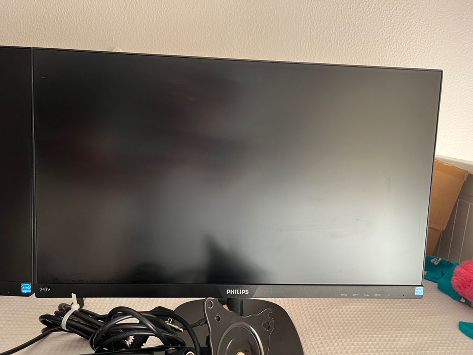 Pack completo: 2 Monitores Philips 24” Full HD + Suporte duplo HUANUO