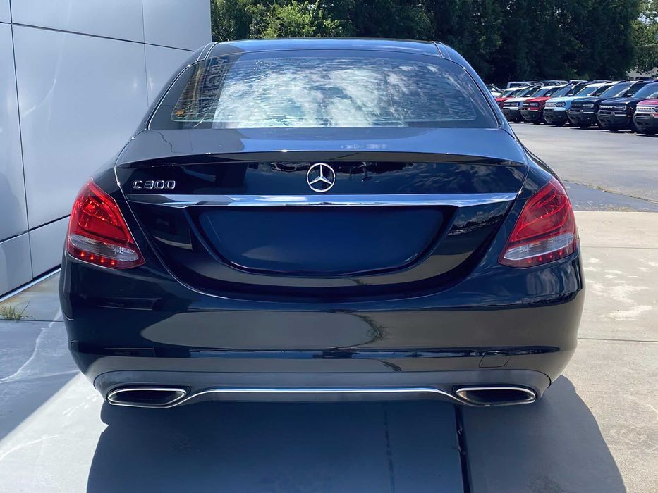 Mercedes-Benz C300      2019