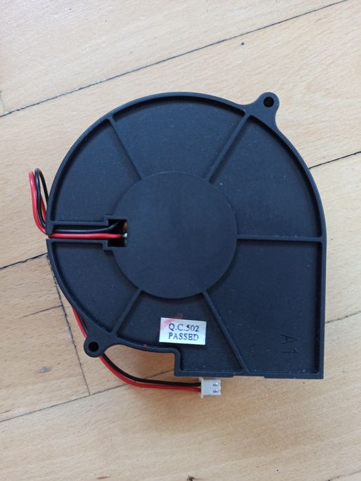 Wentylator płyty indukcyjnej Elektrolux EHH3634F9k
