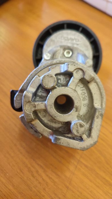 Натяжний механізм ременя Fiat ducato Dayco