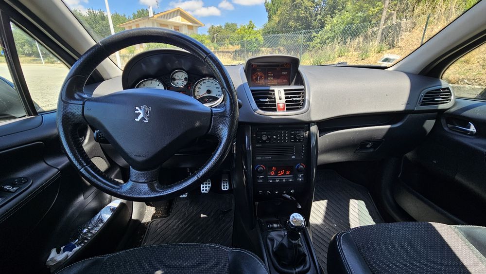 Peugeot 207 1.6 GT Hdi 110cv