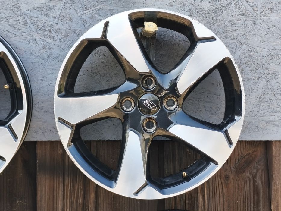 Felgi Aluminiowe Ford 7.0x17 17" 4x108 ET42.5