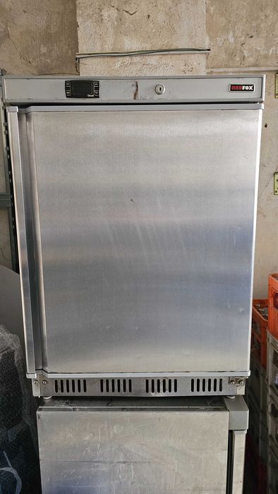 szafa chłodnicza, lodówka, RedFox podblatowa