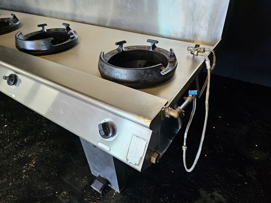 Fogão para Wok com ventilação