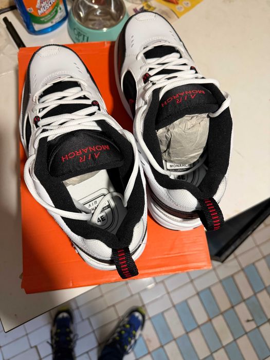 Кросівки Nike Air Monarch IV