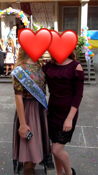 Продам сукню