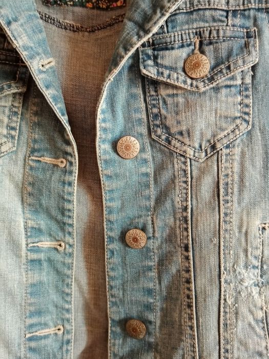 Жилетка джинсовая DENIM   р. 8 (36) СТОК