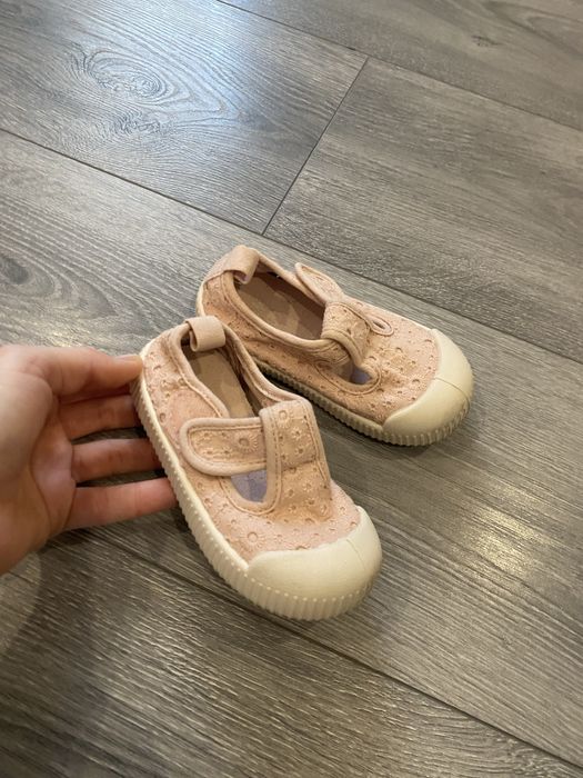 Тапочки балетки hm