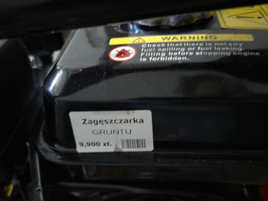 Zl32ht komatsu. Zagęszczarka do gruntu