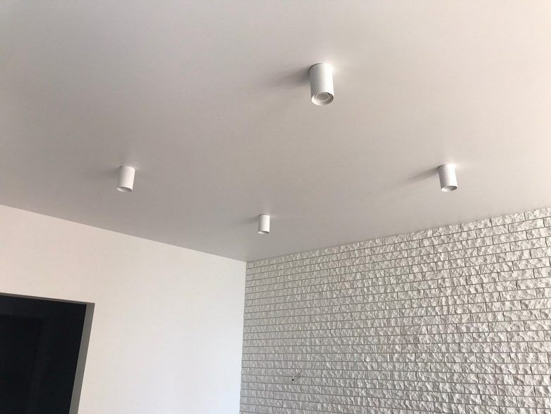 Натяжні стелі ( Натяжные потолки )