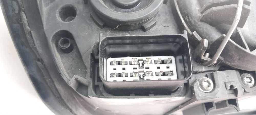 Ótica / farol esquerda VOLVO V50 (MW)