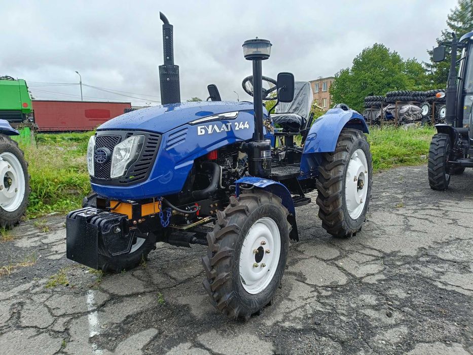 Мінітрактор Булат 244L повний привід, бічна КПП4+1