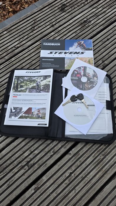 Rower elektryczny E- MTB STEVENS E-CAYOLLE  Deore XT