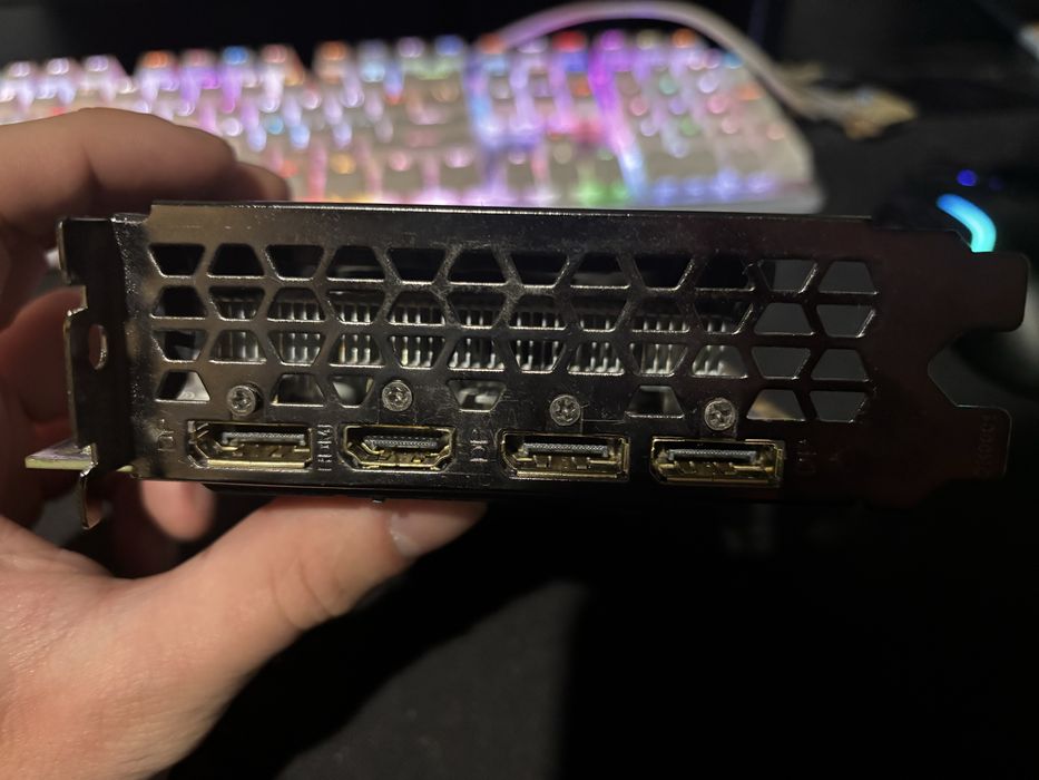 Karta graficzna RTX 1660