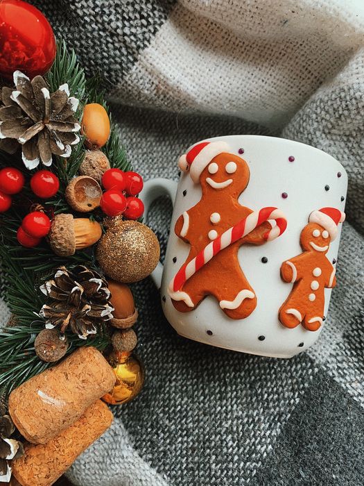 Новорічні чашки . Декор. Посуд. Чашки.