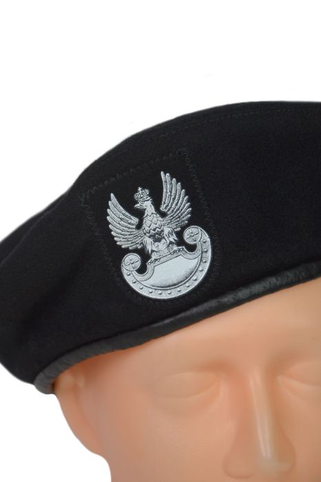 Beret wojskowy czarny 418/MON z drukowanym orłem - nowy 58