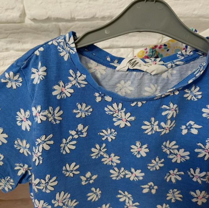 Футболки на дівчинку 5-6р 110-116см