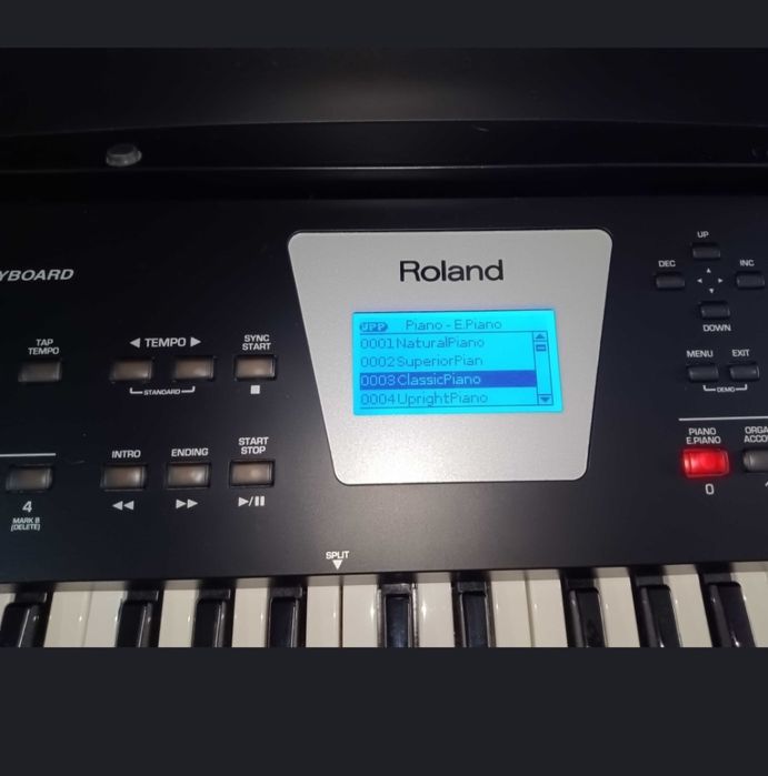 Teclado Roland BK3 para TROCAR