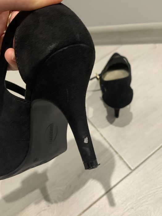 Buty na obcasie