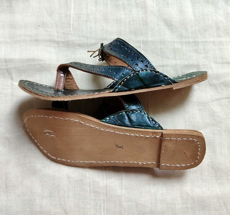 Skórzane japonki kohalpuri 38 orientalne boho hippie retro zielone