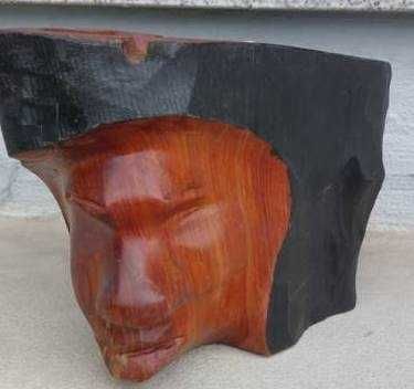 Cinzeiro em Madeira Exótica (Amazónia)