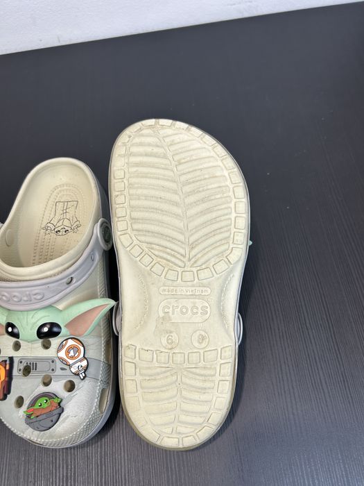 Crocs Grogu Classics Clog