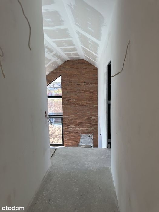 Dom wolnostojący 180 m2 - stan deweloperski