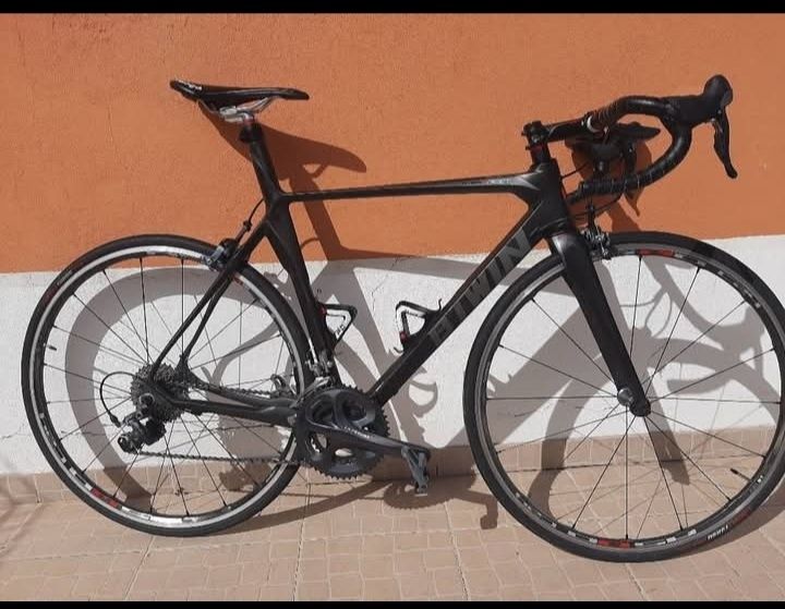Btwin Facet 7 – Quadro em Carbono | Shimano Ultegra | Rodas RS80 C24 |