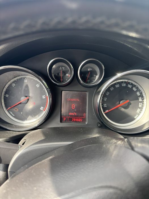 Продам opel insignia