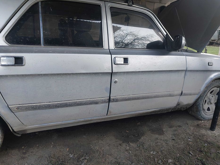 Автомобіль Волга Газ 3110