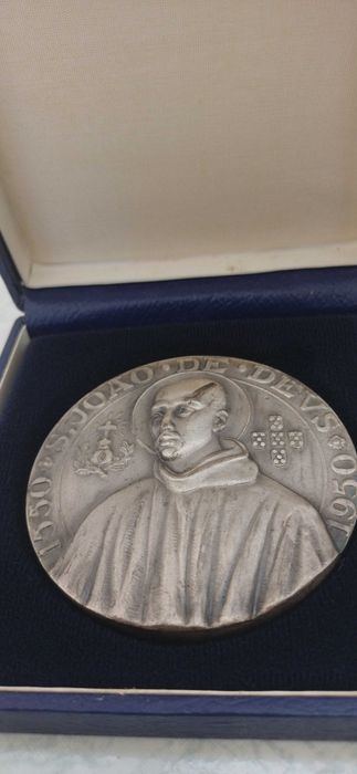 Medalha Comemorativa de São João de Deus