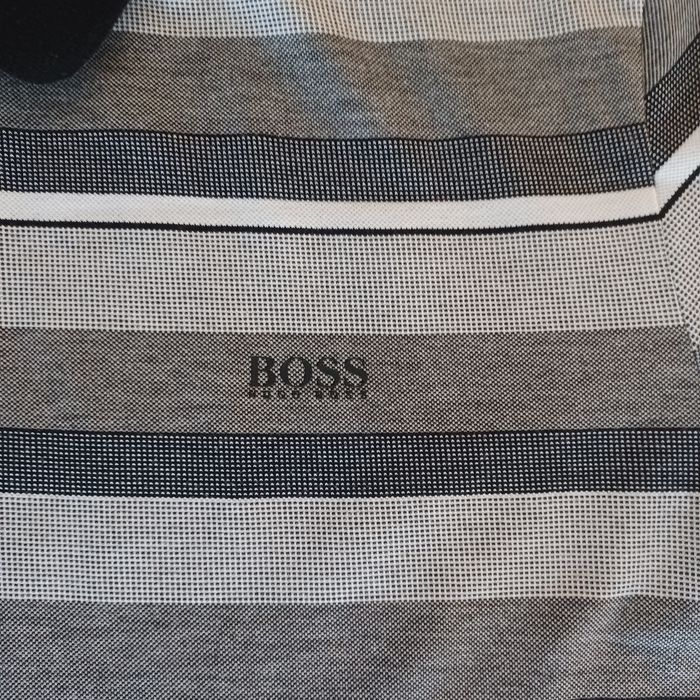 Koszulka  Hugo Boss oryginalna slim fit XL