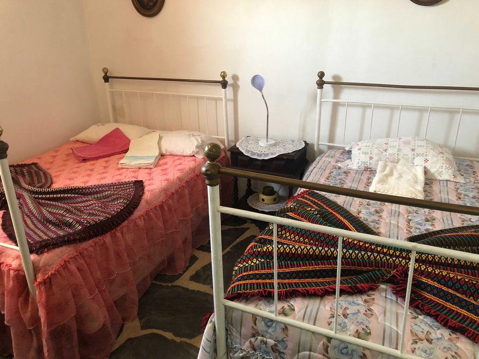 Arrenda-se casa térrea T2 a Empresa