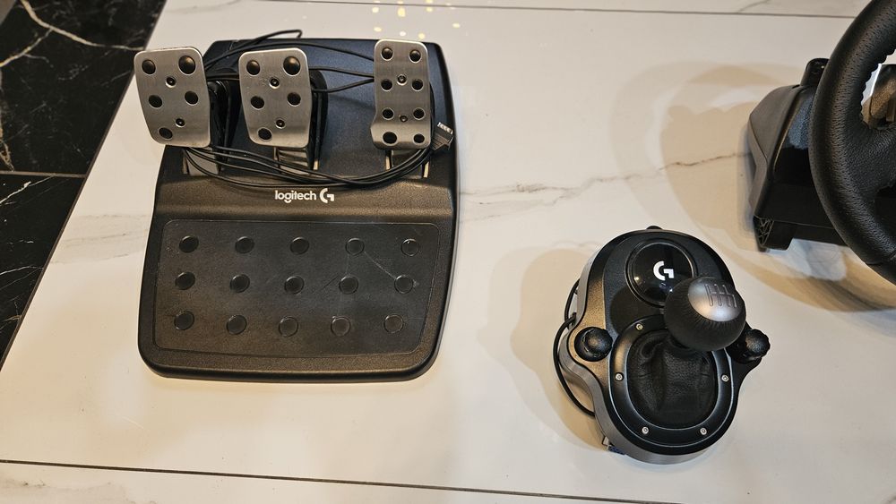 Kierownica Logitech G29