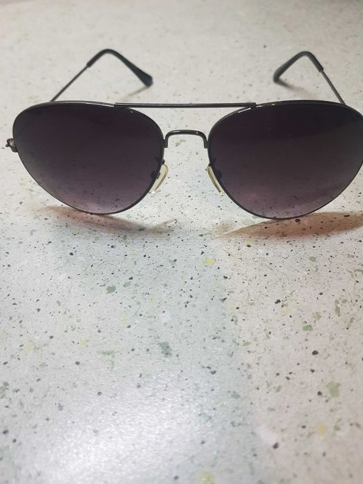 Okulary przeciwsłoneczne męskie + etui