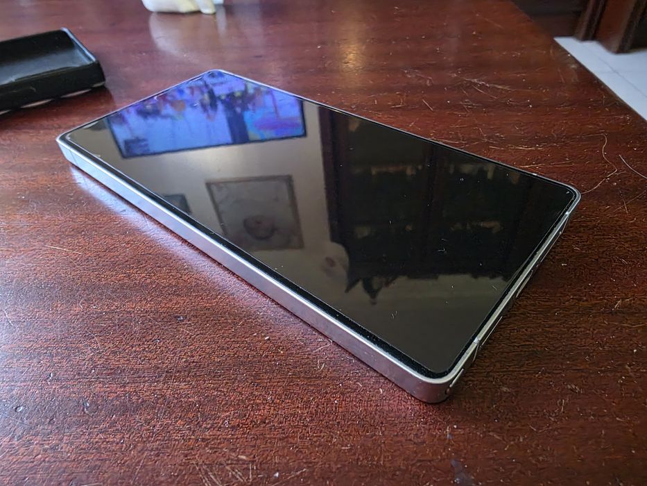 Samsung S25 Ultra 512GB(Branco Prateado em Titanium)