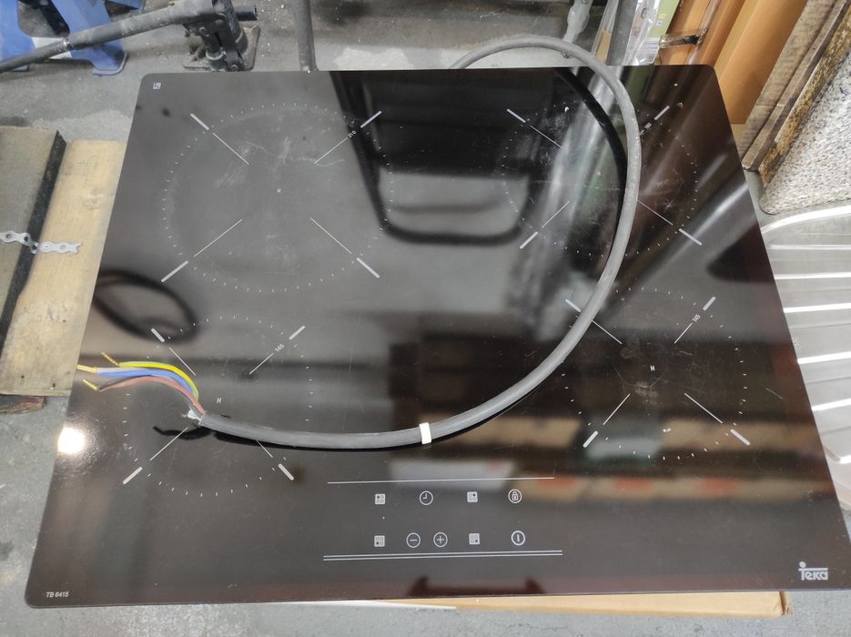 Placa vitrocerámica Teka+ forno Teka