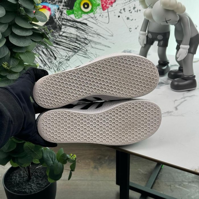 Кросівки Adidas Gazelle 35 розмір E822