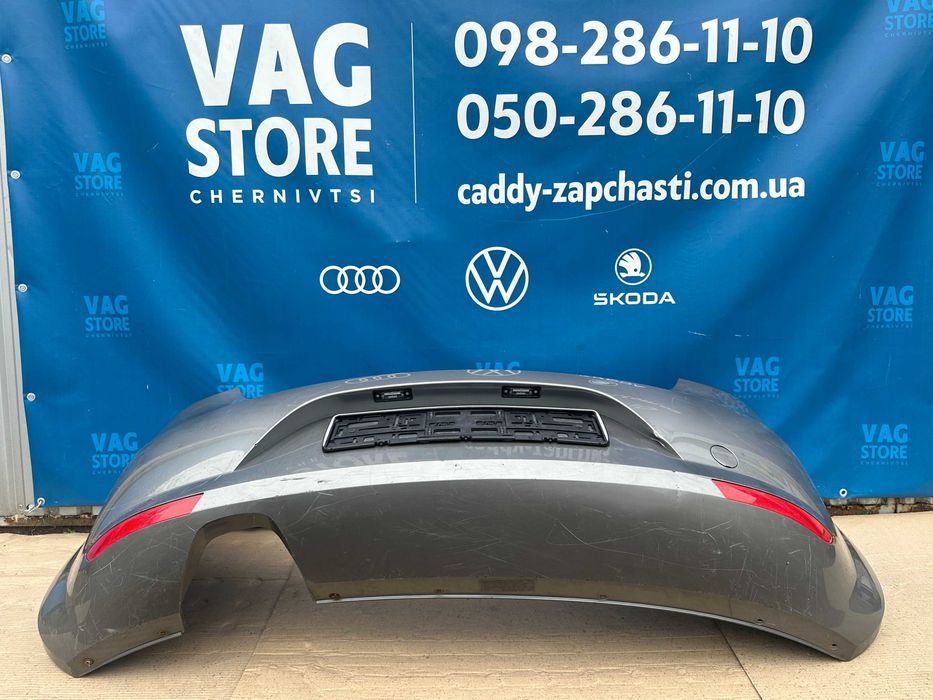 Бампер задній Seat Leon