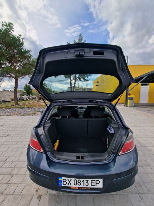 Opel Astra H 2009 рік