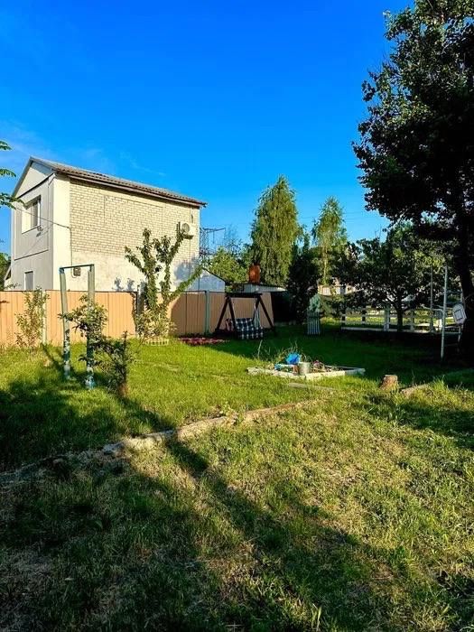 Продаж Видової дачі за Перемогою 6